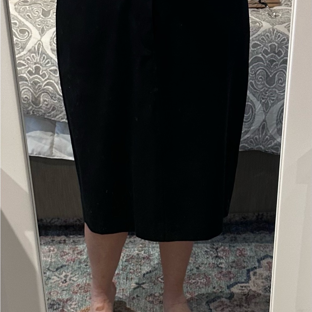 Classic Black Midi Pencil Skirt - Women's